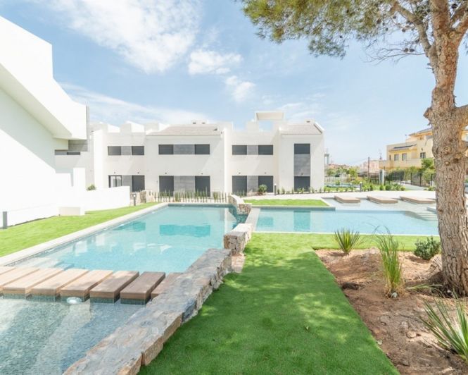 Image No.1-3 Bed Apartment for sale