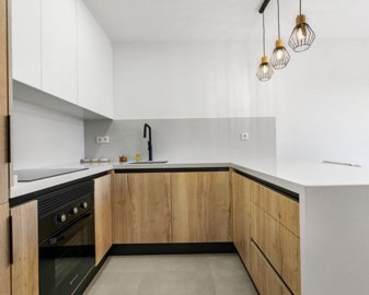 1225801lg