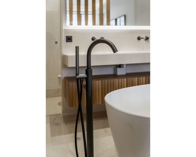 Image No.38-2 Bed Apartment for sale