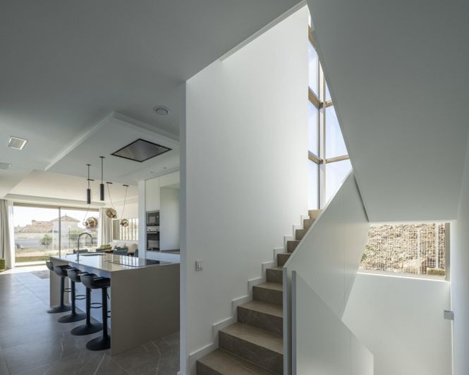 Image No.16-5 Bed Villa for sale