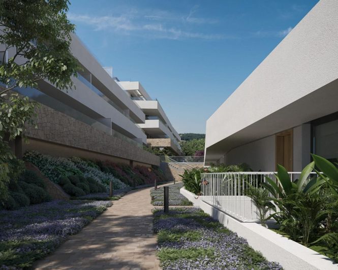 Image No.18-4 Bed Apartment for sale