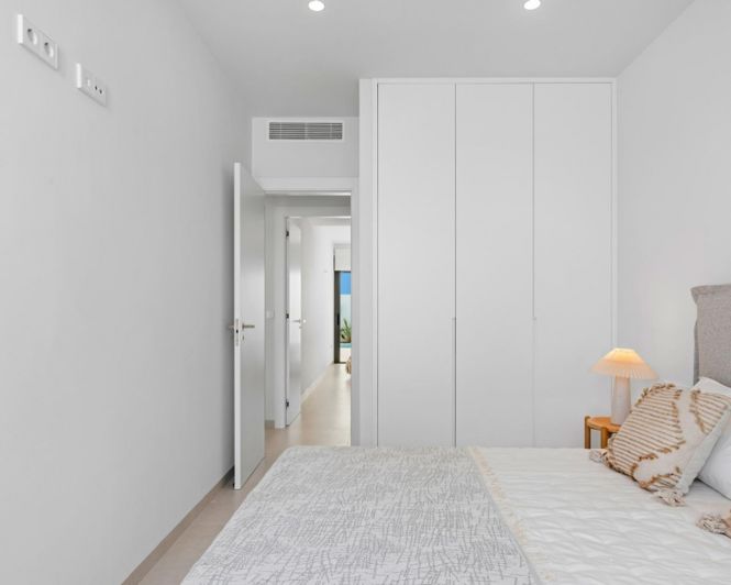 Image No.29-3 Bed Villa for sale