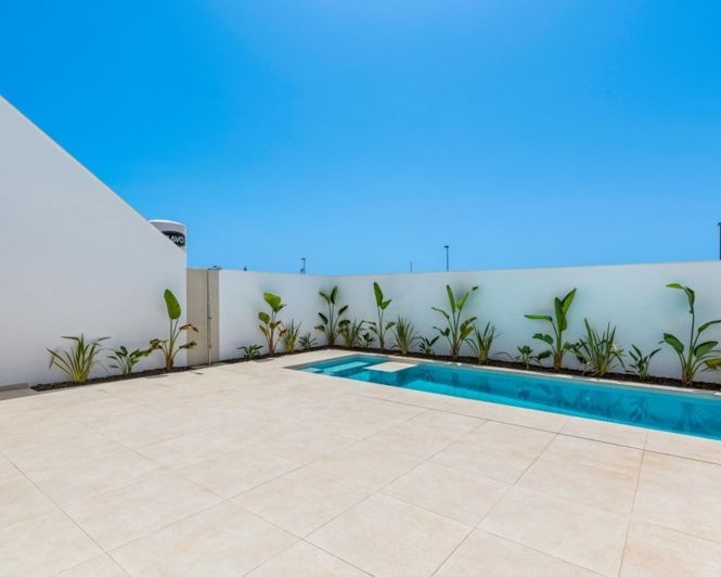 Image No.5-3 Bed Villa for sale