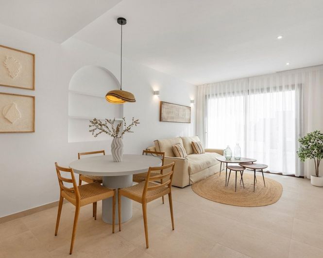 Image No.8-3 Bed Apartment for sale