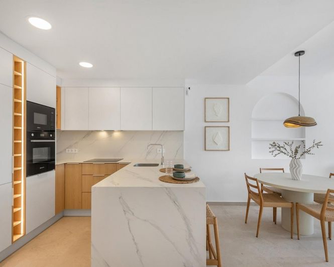 Image No.13-2 Bed Apartment for sale