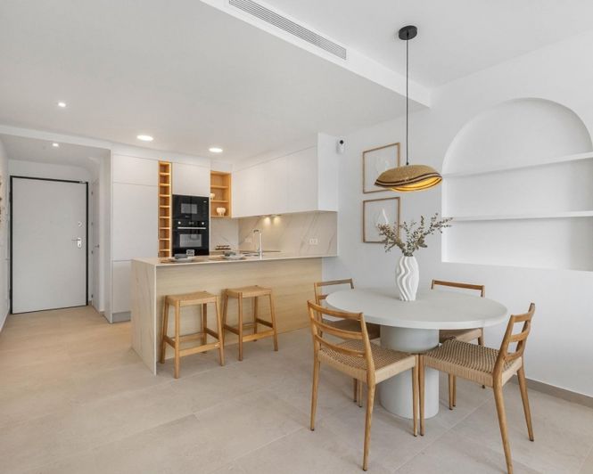 Image No.19-2 Bed Apartment for sale