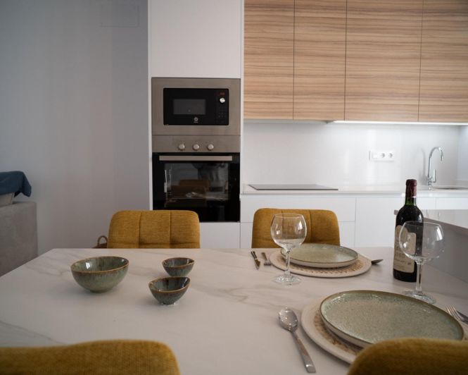 Image No.16-2 Bed Townhouse for sale