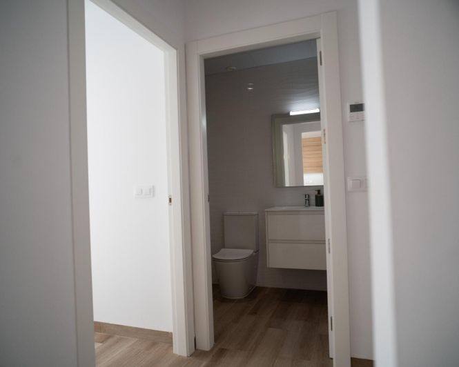 Image No.22-3 Bed Townhouse for sale