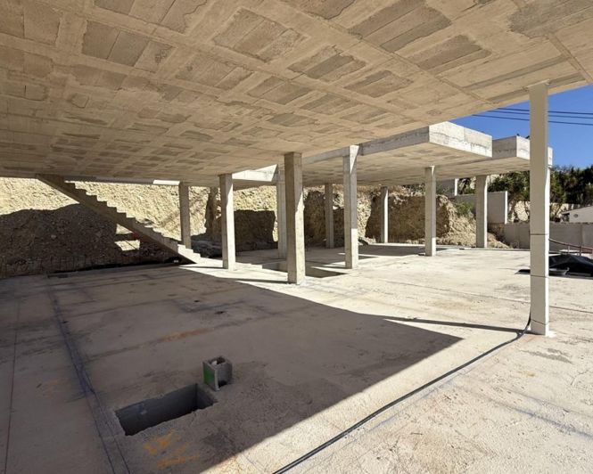 Image No.12-3 Bed Villa for sale