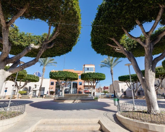 Image No.32-2 Bed Apartment for sale