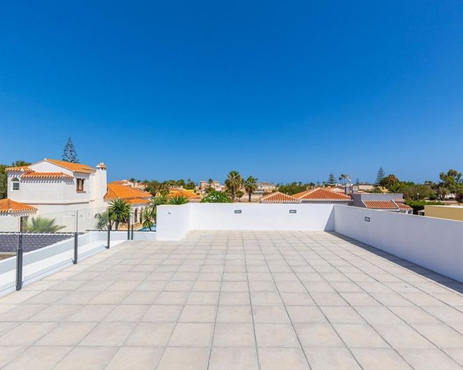Image No.12-Villa de 3 chambres à vendre à Torrevieja