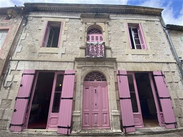 1 - Montaigu-de-Quercy, Maison