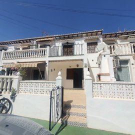 townhouse-for-sale-in-los-balcones-es375-1765