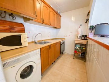 townhouse-for-sale-in-los-balcones-es375-1765