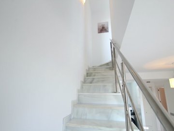 488743bedduplexapartmentsinergiaworldiispafit