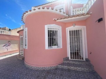 18994-villa-for-sale-in-play-flamenca-4198424