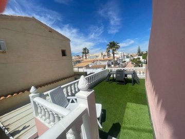 18994-villa-for-sale-in-play-flamenca-4198423