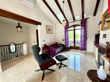 4851-villa-for-sale-in-villamartin-2889433-la