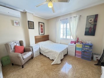 villa-in-la-zenia-10-large