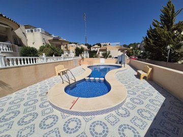 villa-in-villamartin-14-large