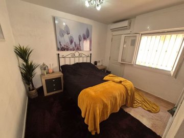 villa-in-villamartin-5-large