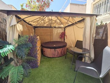 villa-in-villamartin-8-large