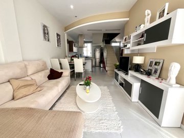 villa-in-ciudad-quesada-2-large