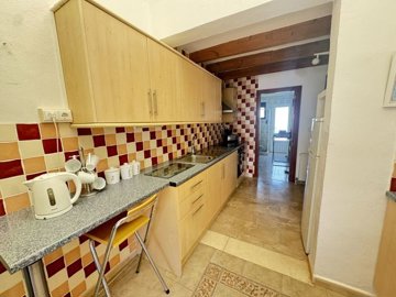 villa-in-villamartin-5-large