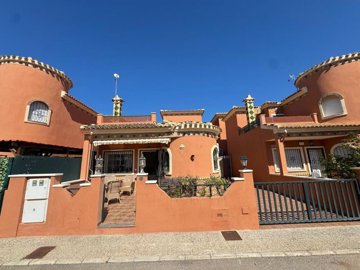 bungalow-in-playa-flamenca-2-large