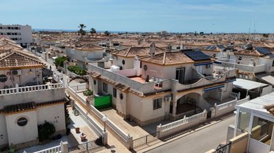 town-house-in-playa-flamenca-1-large