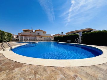 town-house-in-playa-flamenca-3-large