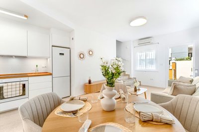 town-house-in-villamartin-5-large