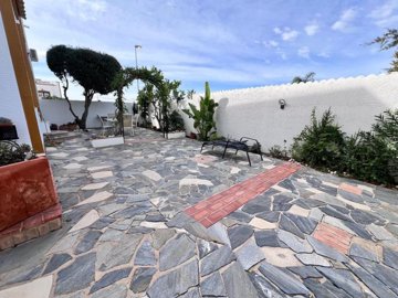 20102-quad-house-for-sale-in-vistabella-golf-