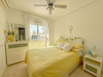 05395cd6-d4ee-4465-abdb-320389b3b52b