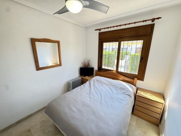 bungalow-in-villamartin-13-large