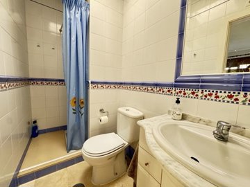 bungalow-in-villamartin-9-large