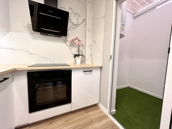 Image No.6-3 Bed Townhouse for sale