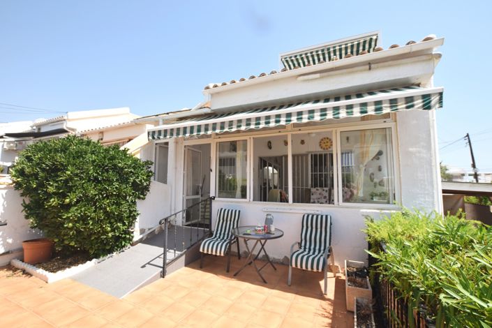 Image No.1-2 Bed Semi-Detached for sale