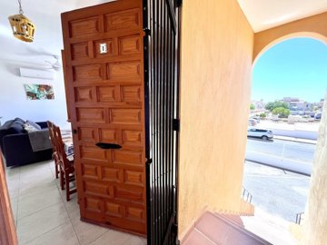 apartment-in-playa-flamenca-11-large