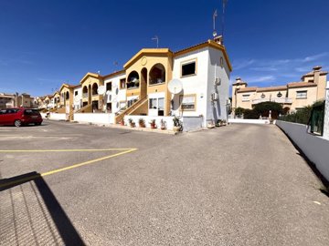 apartment-in-playa-flamenca-13-large