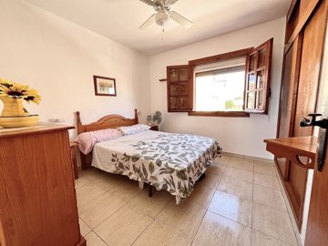apartment-in-playa-flamenca-5-large