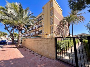 apartment-in-la-zenia-2-large
