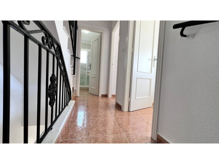 Image No.10-3 Bed Townhouse for sale