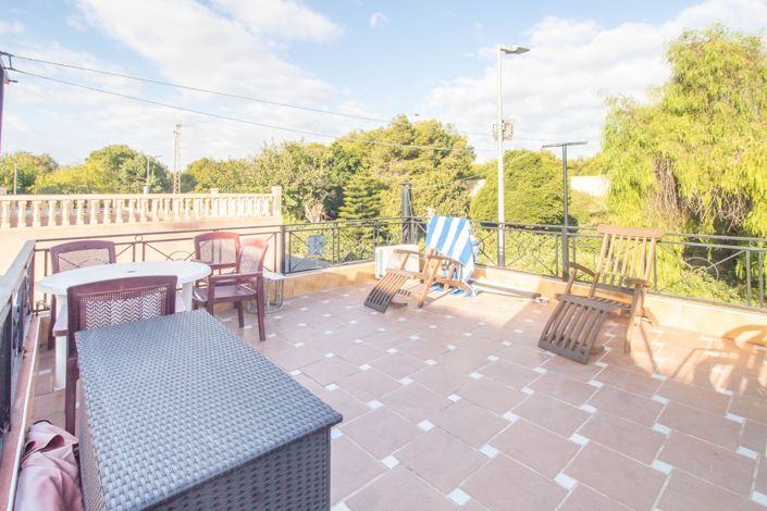 Image No.35-4 Bed Townhouse for sale