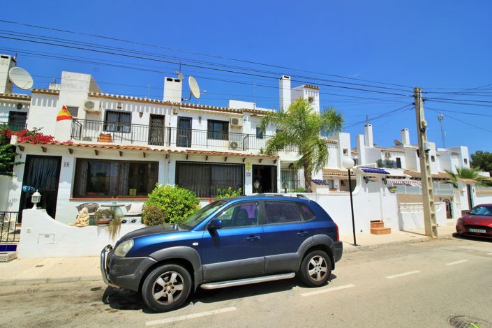 Image No.1-3 Bed Townhouse for sale