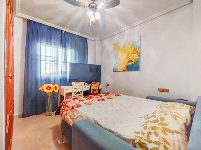 Image No.18-2 Bed Bungalow for sale