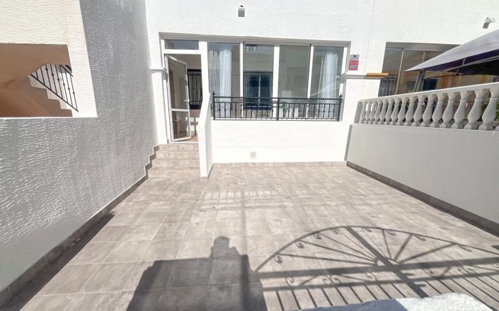 Image No.2-Appartement de 2 chambres à vendre à Vistabella Golf