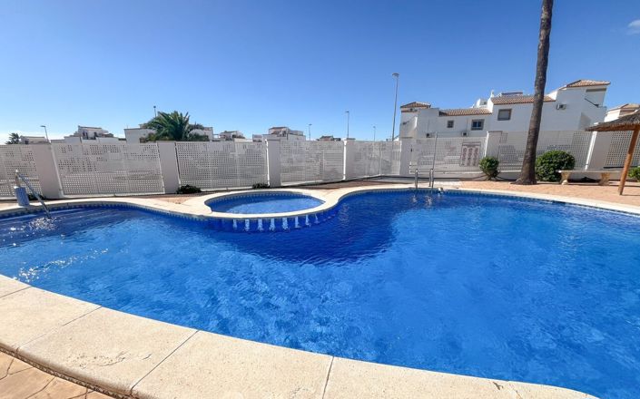 Image No.20-Appartement de 2 chambres à vendre à Vistabella Golf