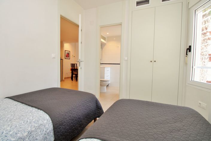 Image No.16-2 Bed Apartment for sale