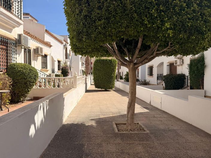 Image No.24-2 Bed Apartment for sale